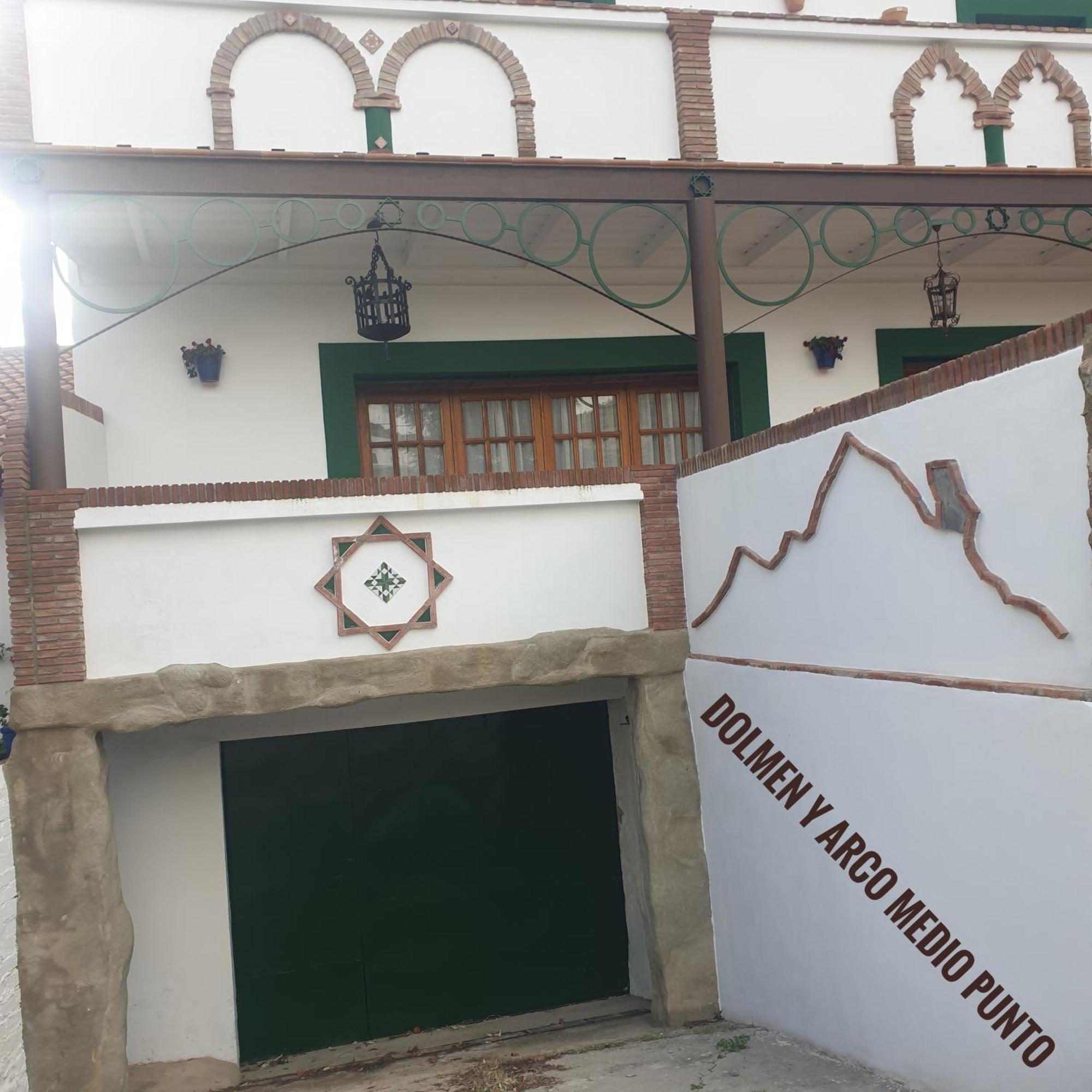 Villa Cultural Montelucia Montecorto Exteriér fotografie