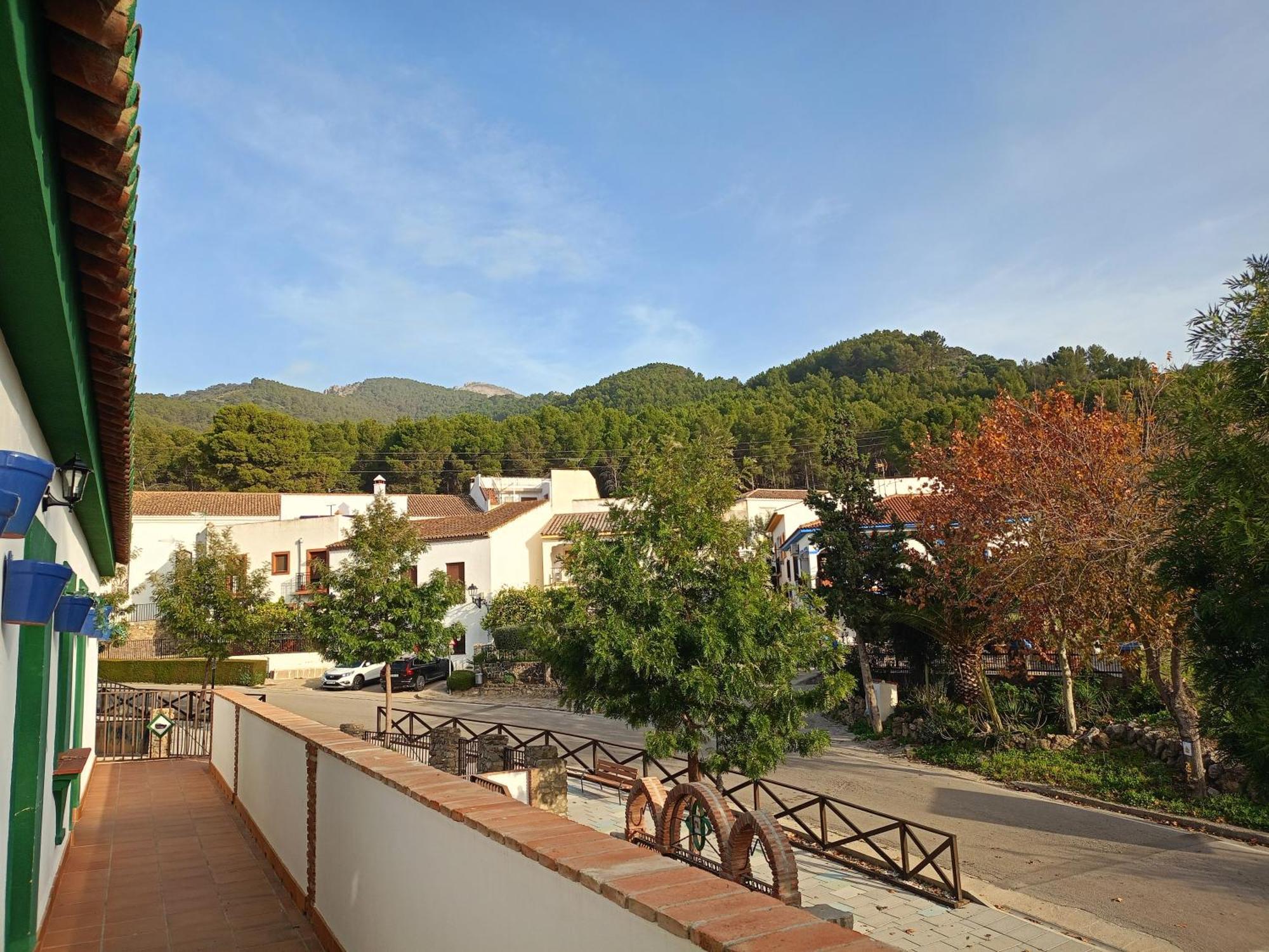 Villa Cultural Montelucia Montecorto Pokoj fotografie